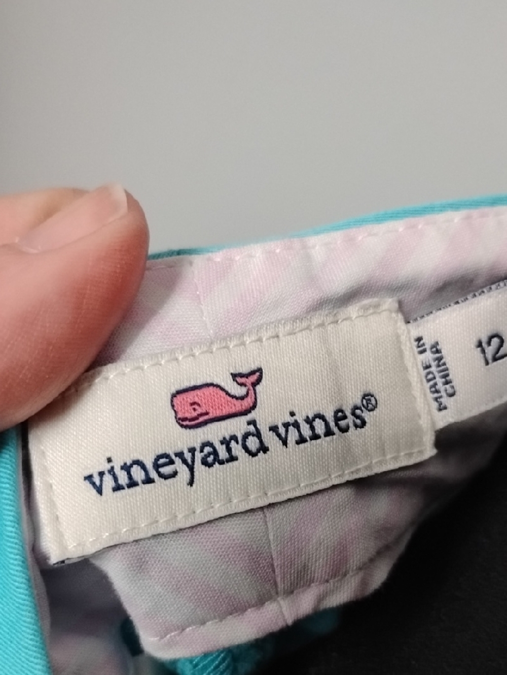 Vineyard Vines Turquoise Cotton Bermuda Shorts, Sz 12 - Picture 2 of 7